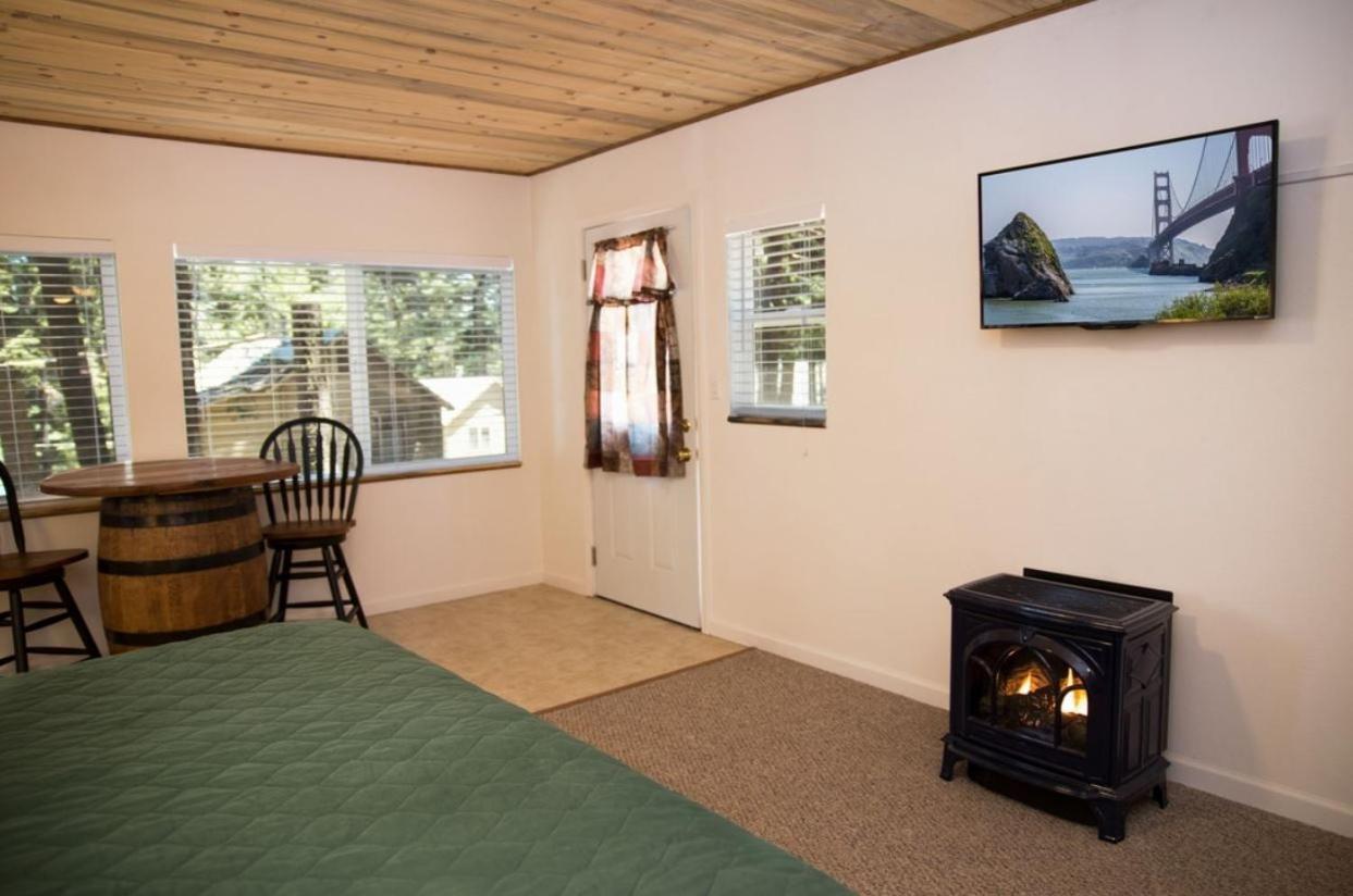Plumas Pines Resort Prattville Exterior photo